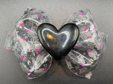 Load image into Gallery viewer, Black Cheetah Heart Bow
